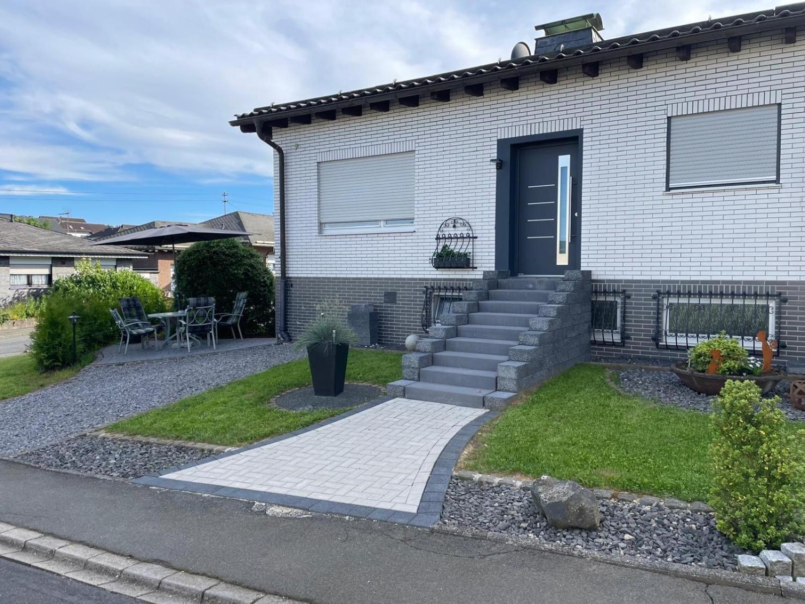 Steinstrass Naehe Nuerburgring Appartement *